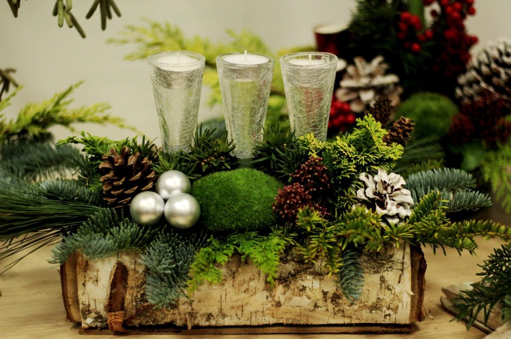 Incorporating Winter Greenery Into Your Christmas Decor – West Coast Gardens