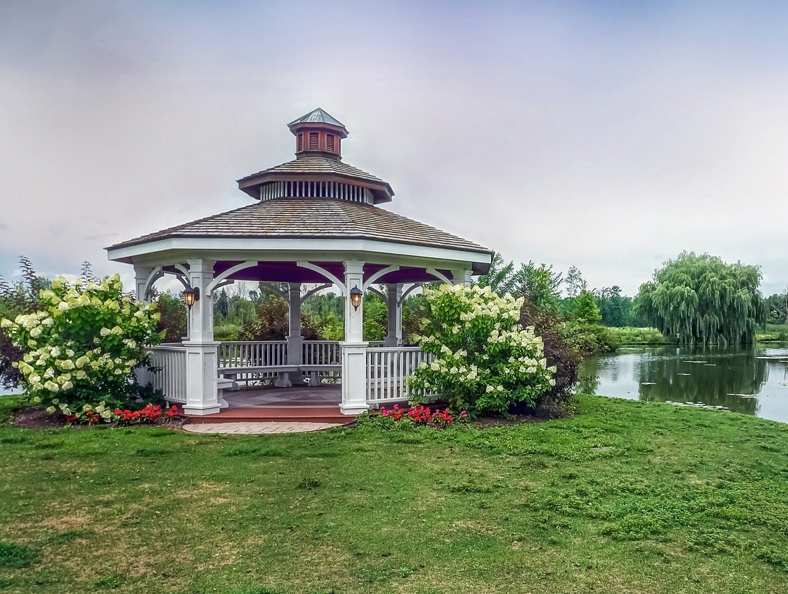 Landscape Gazebo Park Green Pond - FrancineS0321 / Pixabay